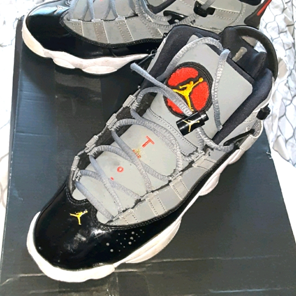 Boys nike air Jordan